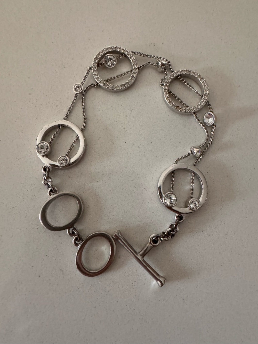 Swarovski Crystal Circle Link Bracelet Silver Tone Pave Open Circles Toggle
